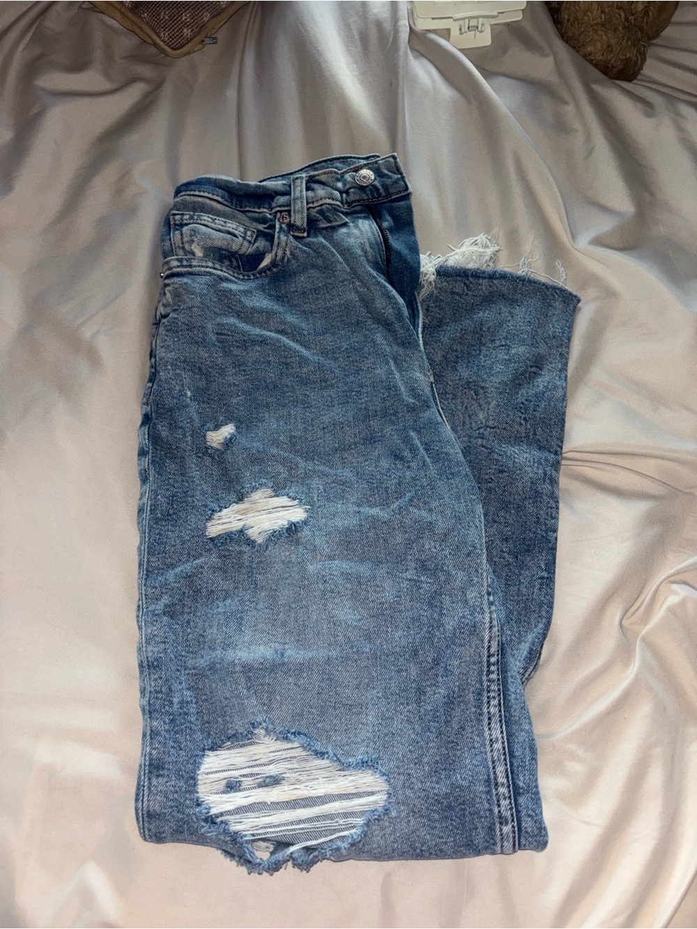 Blue Distressed women’s Jeans